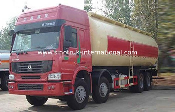 Le véhicule de camionnage en vrac 371HP 12 de camion de réservoir de ciment/de transport en vrac sec roule