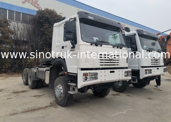 Sinotruk Howo Camion tracteur Rhd à quatre roues motrices 6 × 6 Weichai 400 ch Blanc